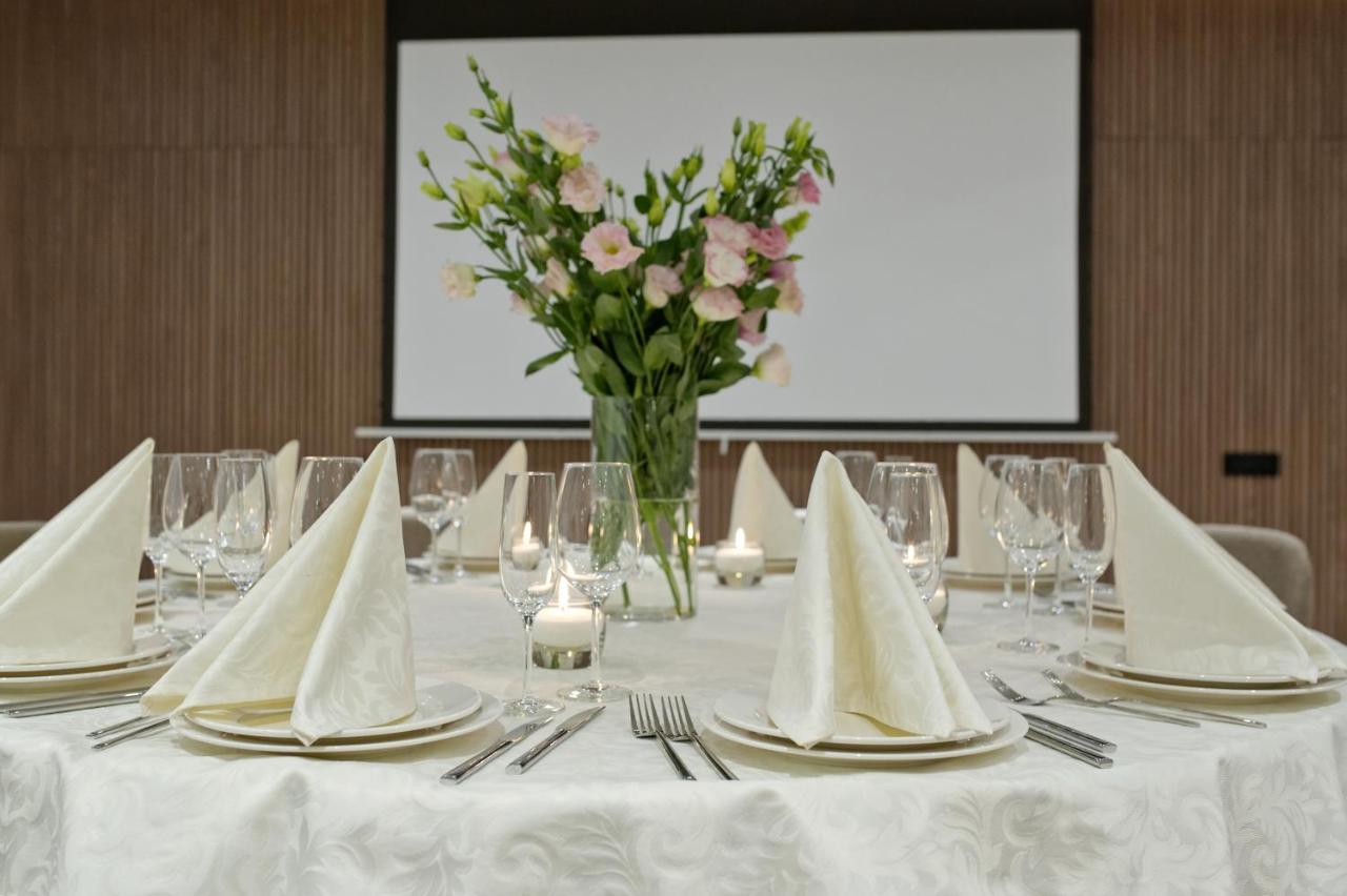 Radisson Hotel City Centre Odessa Eksteriør billede