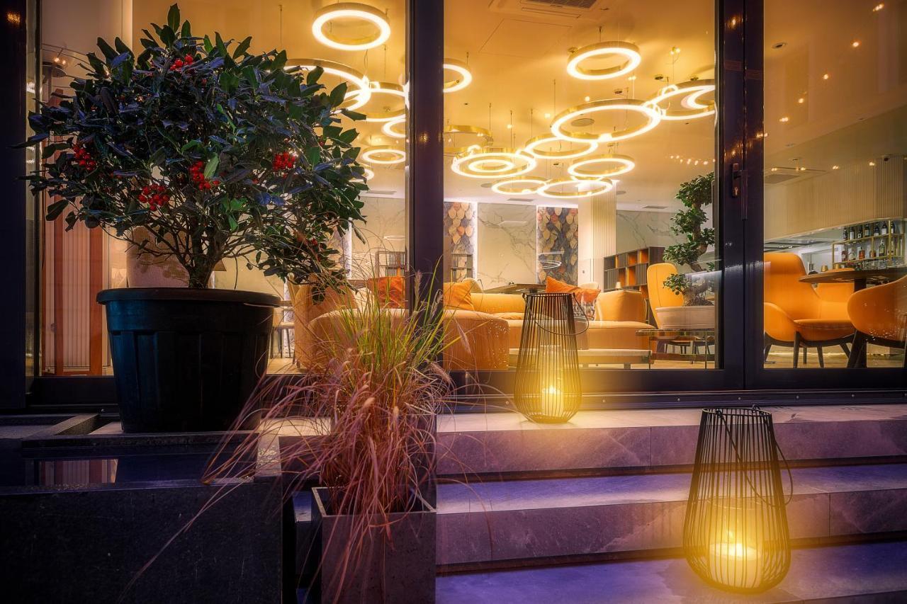 Radisson Hotel City Centre Odessa Eksteriør billede