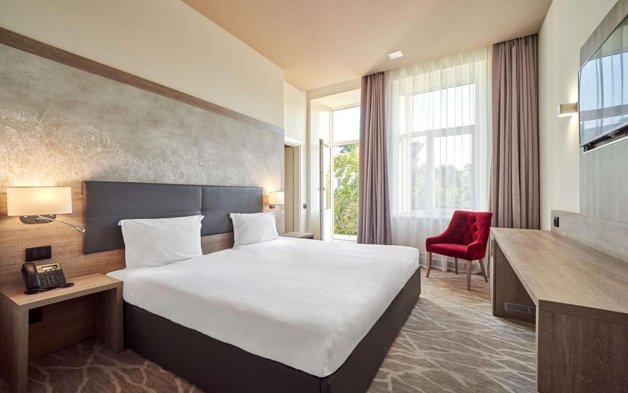 Radisson Hotel City Centre Odessa Eksteriør billede